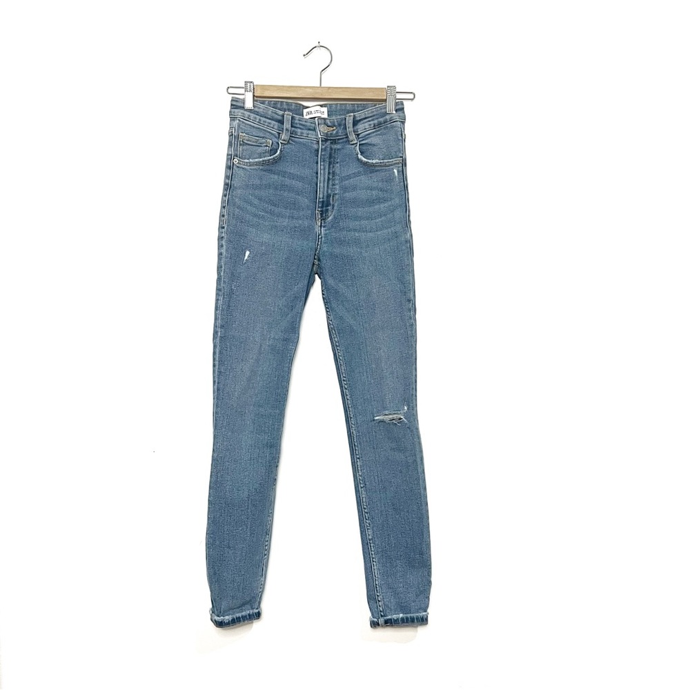 Zara | Distressed Skinny Jeans